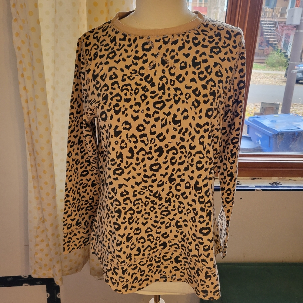 Jome Desing leopard animal print, cotton shirt, medium, NWT